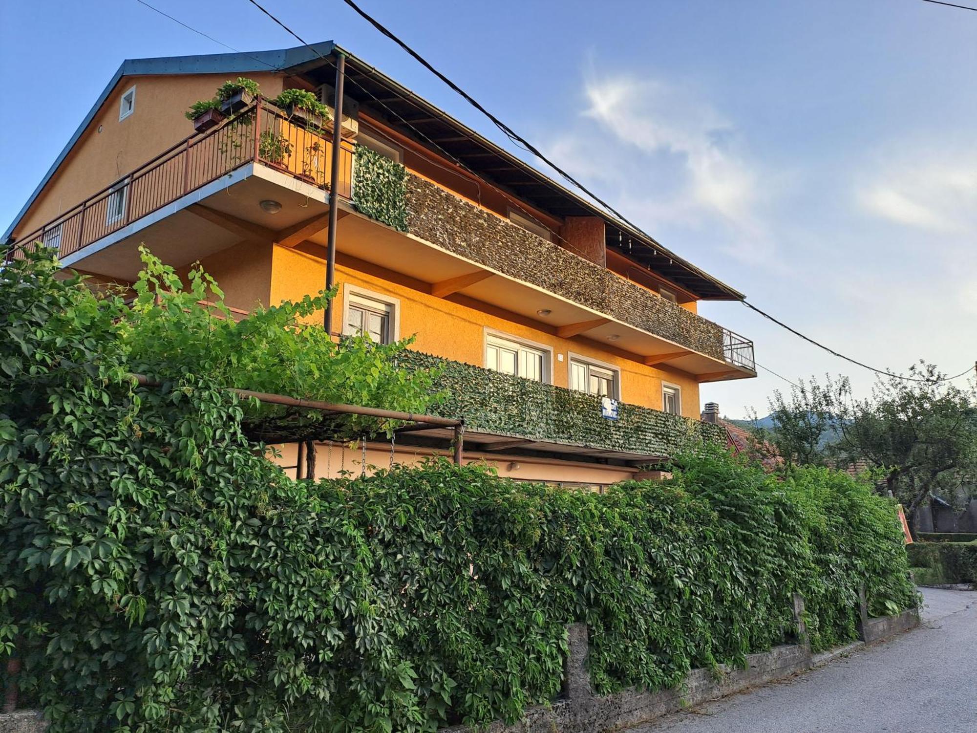 Apartments Mirkovic Cetinje Eksteriør billede