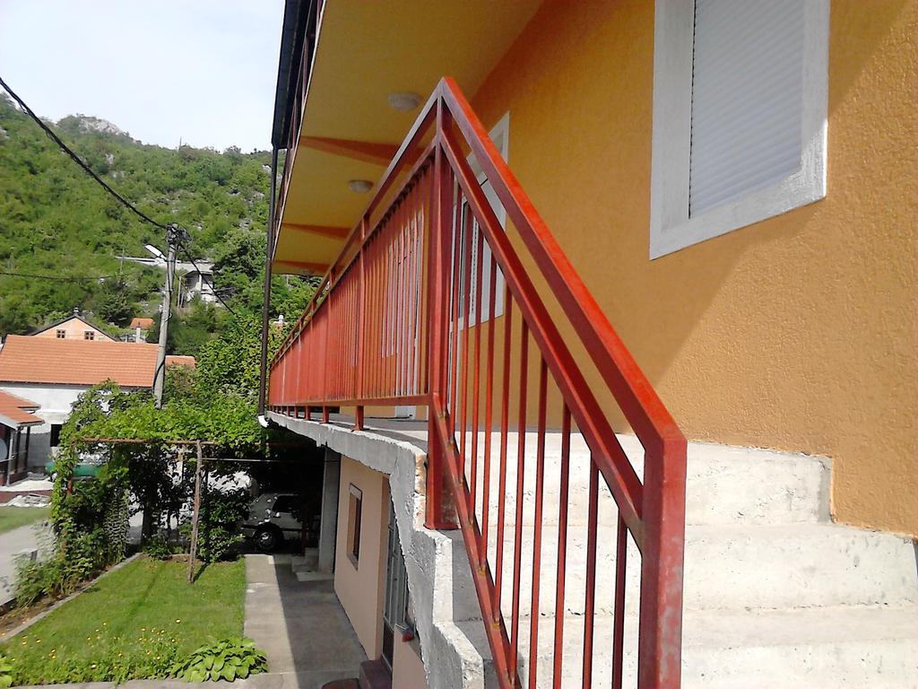 Apartments Mirkovic Cetinje Eksteriør billede