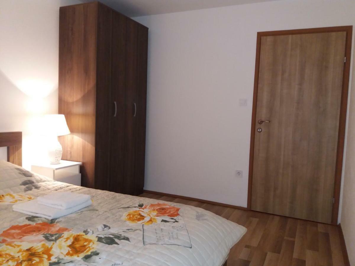 Apartments Mirkovic Cetinje Eksteriør billede