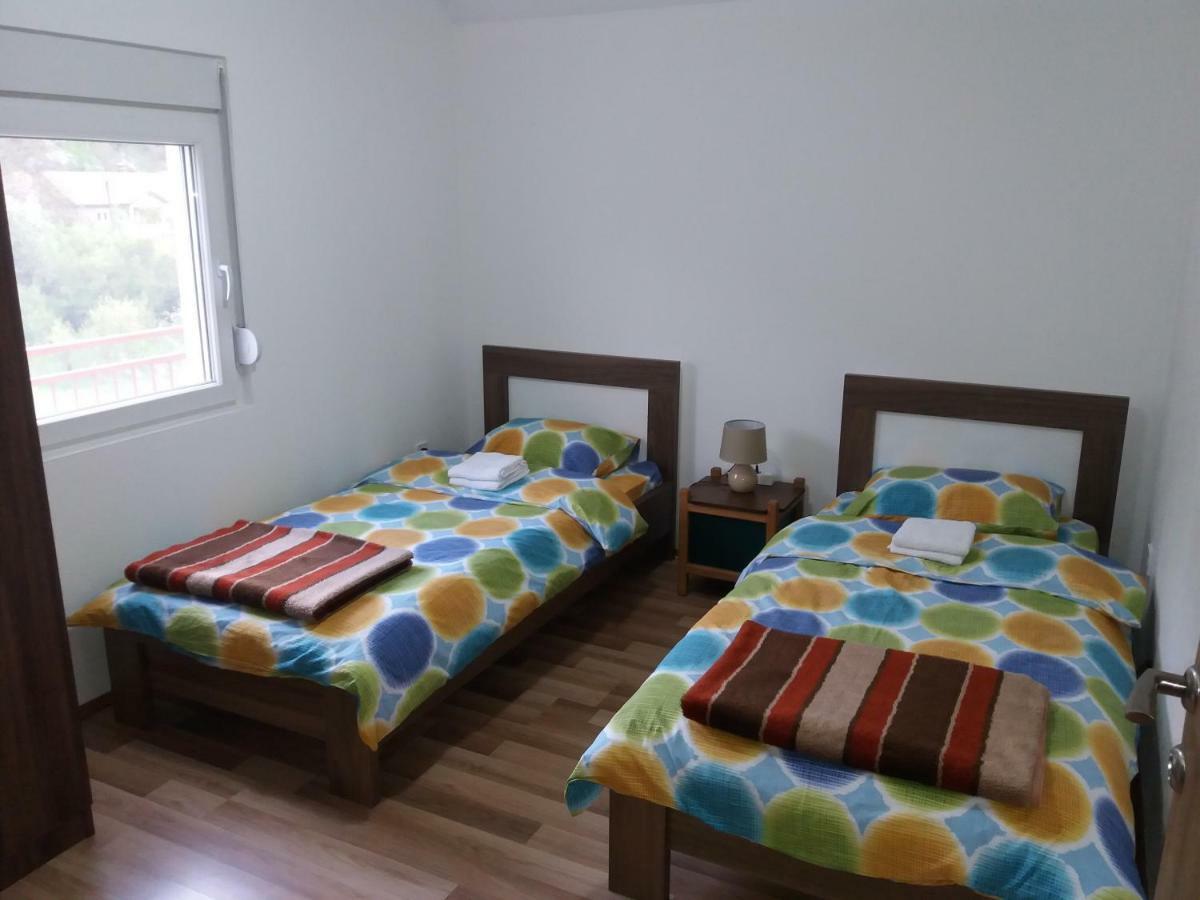 Apartments Mirkovic Cetinje Eksteriør billede