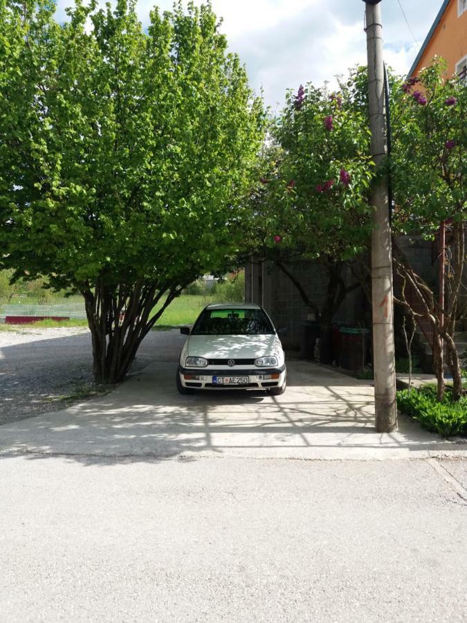 Apartments Mirkovic Cetinje Eksteriør billede