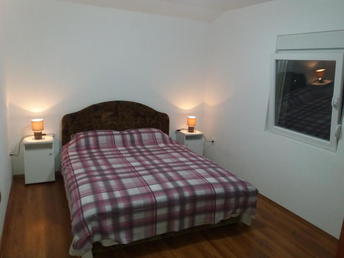 Apartments Mirkovic Cetinje Eksteriør billede